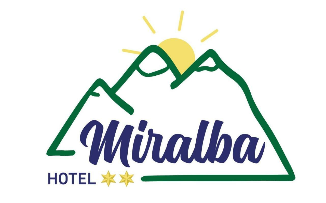 Hotel miralba Alba de los Cardaños Dış mekan fotoğraf
