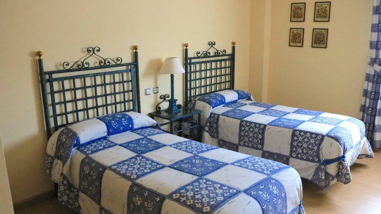 Hotel miralba Alba de los Cardaños Dış mekan fotoğraf